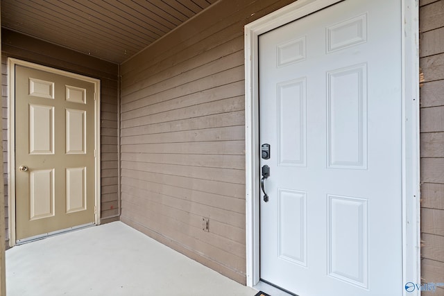 view of property entrance