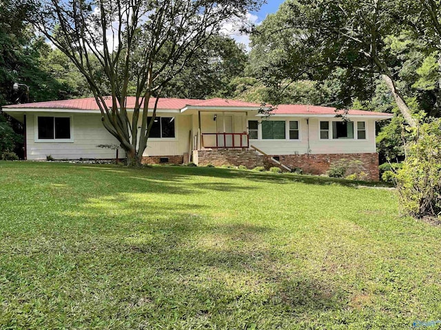 2025 Mccoy St, Gadsden, AL 35901 - ranch-style home featuring a front yard, crawl space, and a metal roof