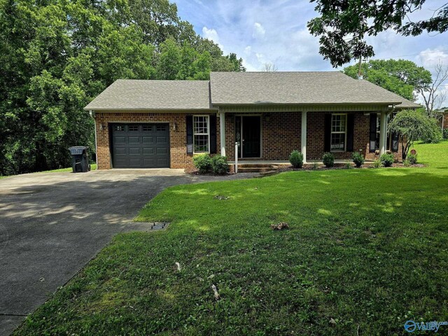 67 Forest Chapel Rd, Hartselle, AL 35640