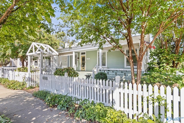 view of front of property featuring covered porch