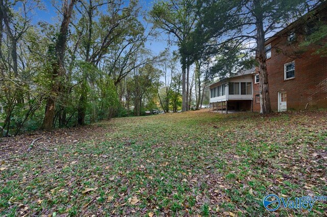 2512 Vista Dr SE, Huntsville, AL 35803 - view of yard with a sunroom