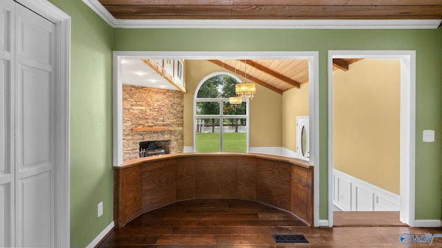 919 Colquitt Rd, Gadsden, AL 35903 - detailed view of wood ceiling, a wainscoted wall, wood finished floors, and a chandelier