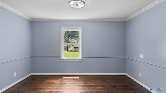 919 Colquitt Rd, Gadsden, AL 35903 - unfurnished room with hardwood / wood-style floors and ornamental molding