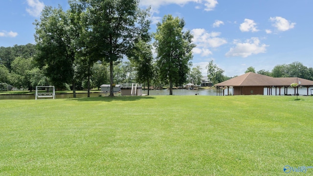 919 Colquitt Rd, Gadsden, AL 35903 - view of yard featuring a water view