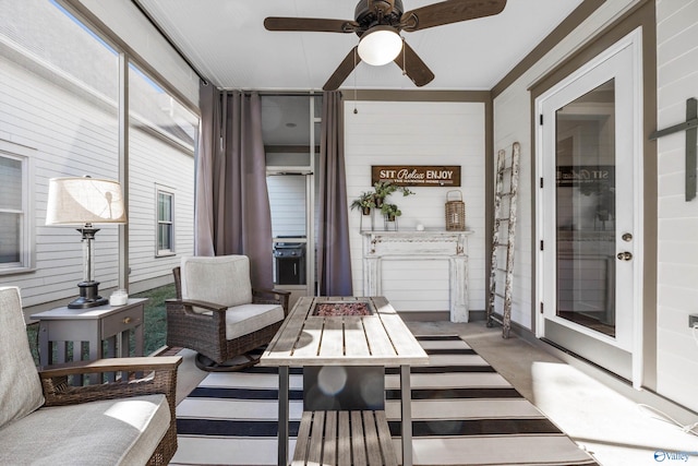 view of sunroom / solarium