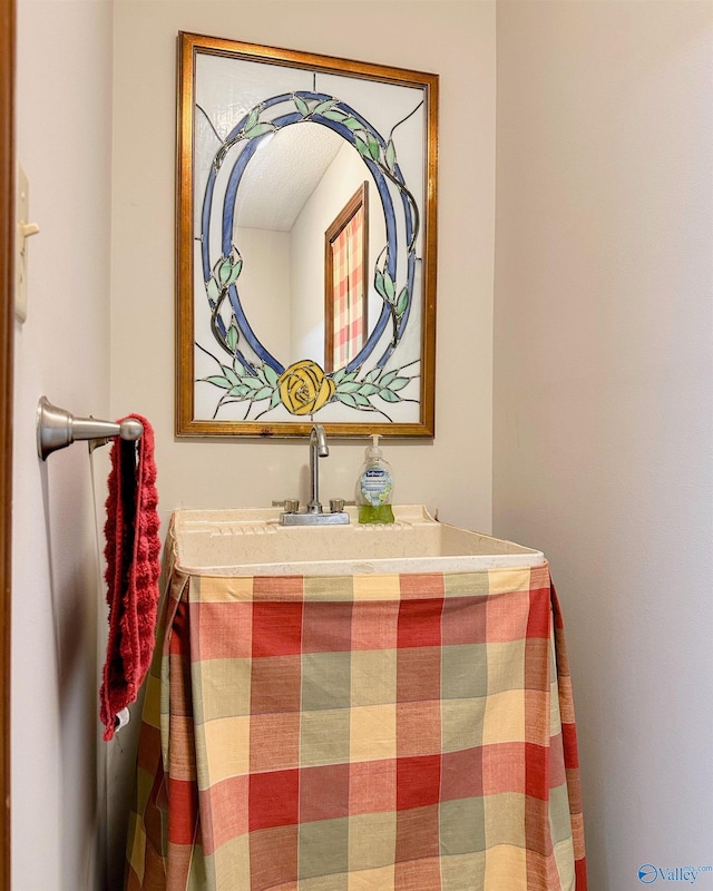 3103 Burningtree Mountain Rd, Decatur, AL 35603 - bathroom featuring vanity