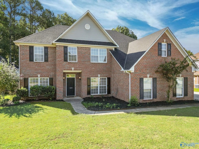 view of front of property with a front yard