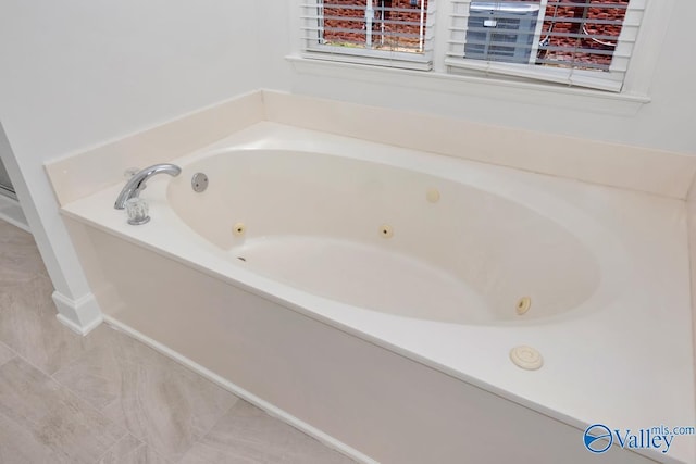 119 Cannes Dr, Brownsboro, AL 35741 - bathroom with a tub with jets