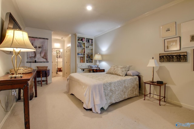 1625 River Bend Pl SE, Decatur, AL 35601 - bedroom featuring carpet, ornamental molding, ensuite bathroom, and baseboards