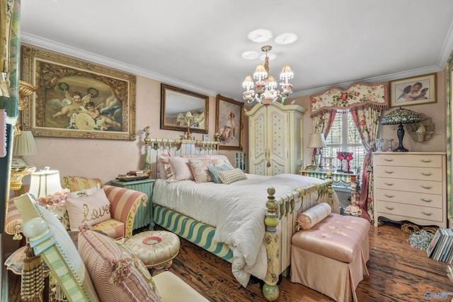 bedroom with wood-type flooring, ornamental molding, and a notable chandelier