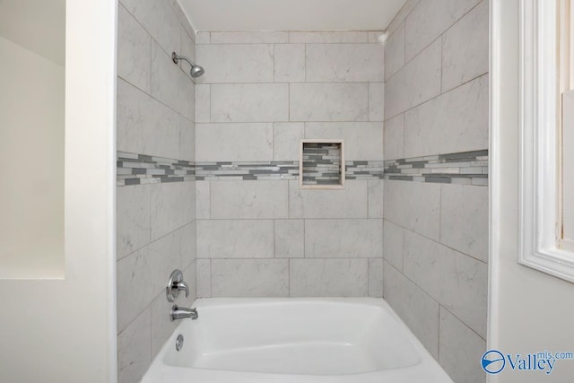4407 Sparkman Dr NW, Huntsville, AL 35810 - full bathroom featuring  shower combination