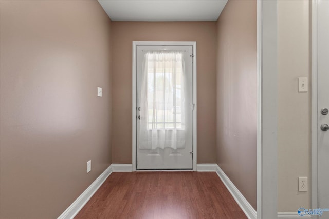 5008 Montauk Trl, Owens Cross Roads, AL 35763 - entryway featuring wood finished floors and baseboards