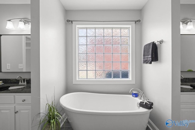 2624 Bransford Trl, Owens Cross Roads, AL 35763 - full bath featuring vanity and a soaking tub