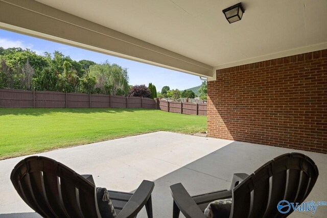 2624 Bransford Trl, Owens Cross Roads, AL 35763 - view of patio / terrace