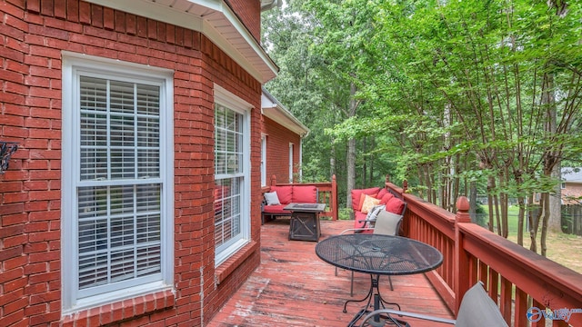 44 Jeff St, Scottsboro, AL 35769 - view of wooden deck