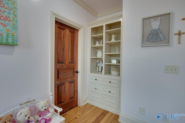 2602 Legacy Preserve Dr, Brownsboro, AL 35741 - detailed view of ornamental molding and wood finished floors