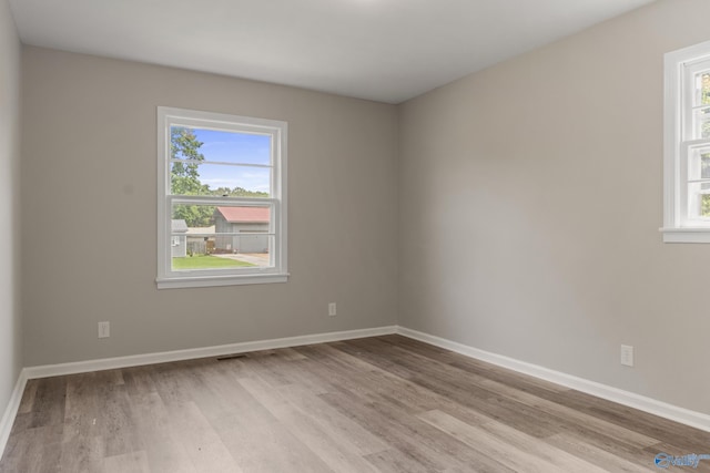 2703 Oakdale Ter, Huntsville, AL 35810 - unfurnished room with light wood finished floors