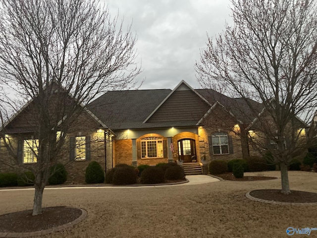 view of front facade with brick siding