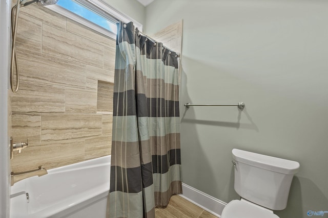 78 Mcmullen Ln SE, Gurley, AL 35748 - full bath featuring shower / bathtub combination with curtain, toilet, and baseboards