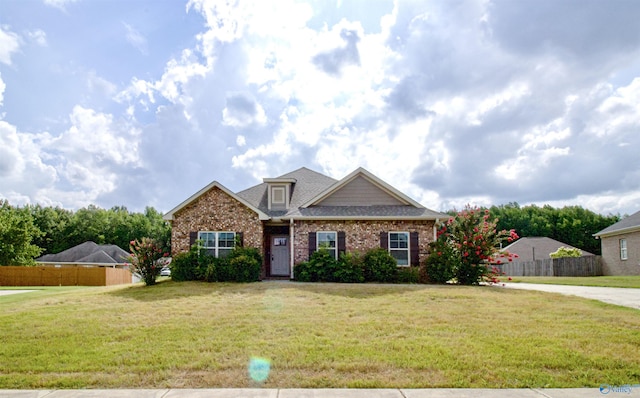 view of front of house with a front yard