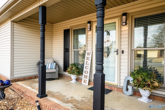 property entrance with a porch