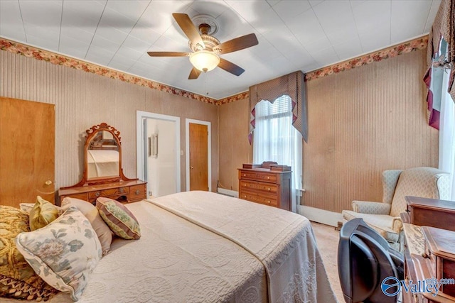 104 Myrtle Pl, Stevenson, AL 35772 - bedroom featuring wallpapered walls and a ceiling fan