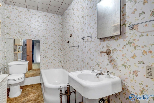 104 Myrtle Pl, Stevenson, AL 35772 - full bathroom with wallpapered walls and a bathtub