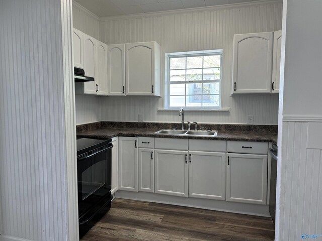 kitchen featuring dark hardwood / wood-style floors, white cabinetry, sink, ornamental molding, and electric range