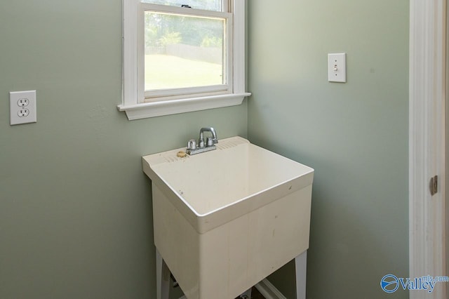 bathroom with sink