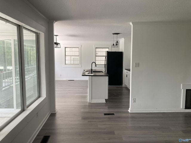 625 S Mountain Dr E, Trinity, AL 35673 - interior space featuring visible vents, white cabinets, dark countertops, and dark wood-style floors