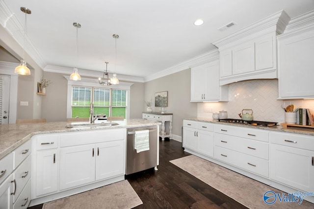 3011 Chimney Cove Cir, Brownsboro, AL 35741 - kitchen featuring stainless steel appliances, a sink, dark wood-style flooring, white cabinets, and backsplash