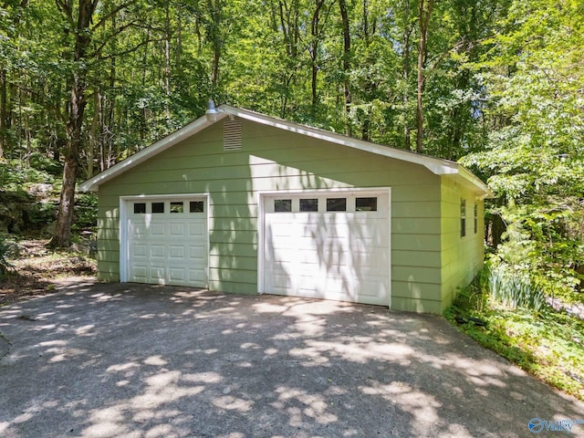 228 George Byrd Dr, Owens Cross Roads, AL 35763 - view of detached garage