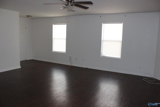 living room featuring ceiling fan