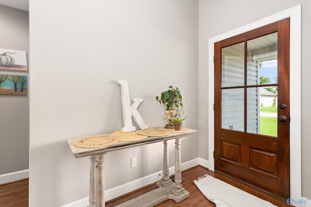 1465 Marshall Way, Southside, AL 35907 - entrance foyer featuring wood finished floors and baseboards