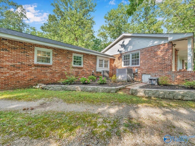1901 Governors Dr SE, Huntsville, AL 35801 - back of property featuring brick siding