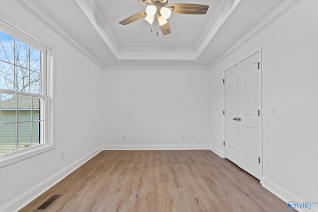 interior space with light wood-type flooring and ceiling fan