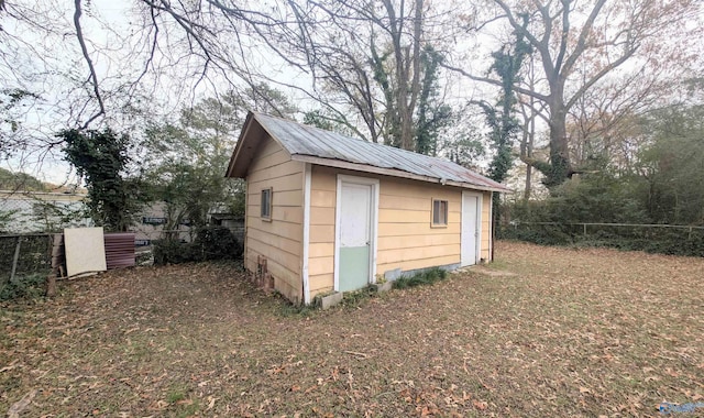 view of outbuilding