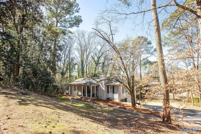 view of front of property with a porch