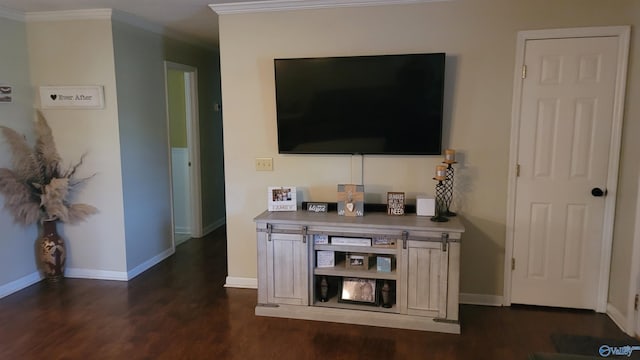 living room featuring dark hardwood / wood-style floors and crown molding