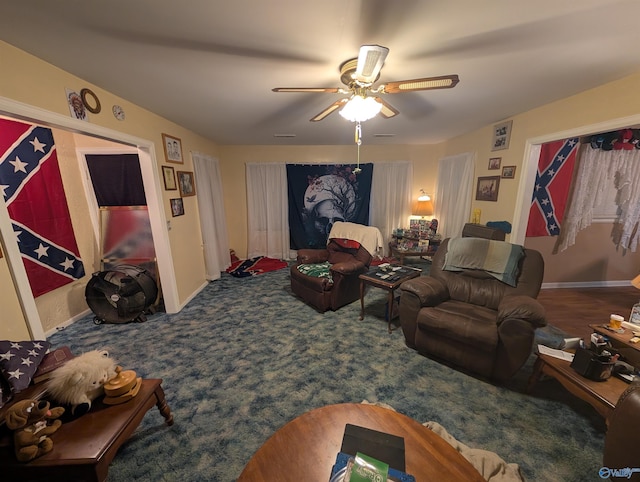 1350 W US Highway 278 W, Cullman, AL 35057 - living area featuring baseboards and a ceiling fan