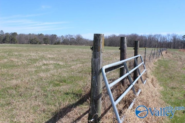 Listing photo 2 for 609 County Road 76, Fyffe AL 35971