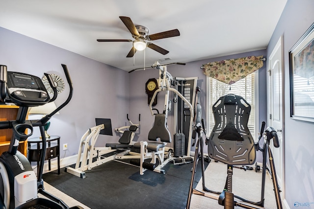 exercise room featuring ceiling fan