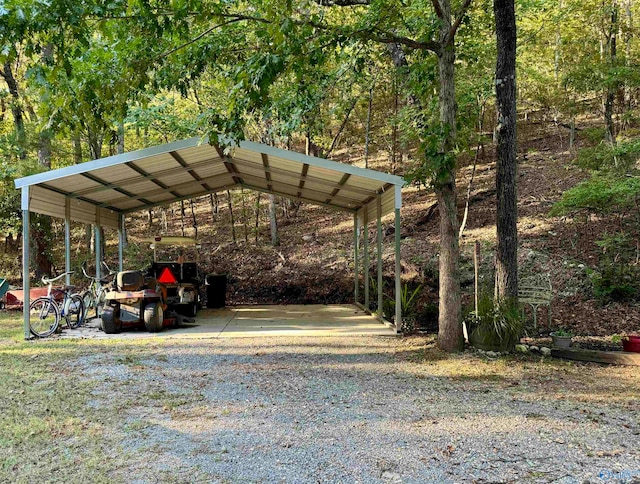 view of vehicle parking featuring a carport