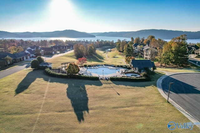 drone / aerial view featuring a mountain view