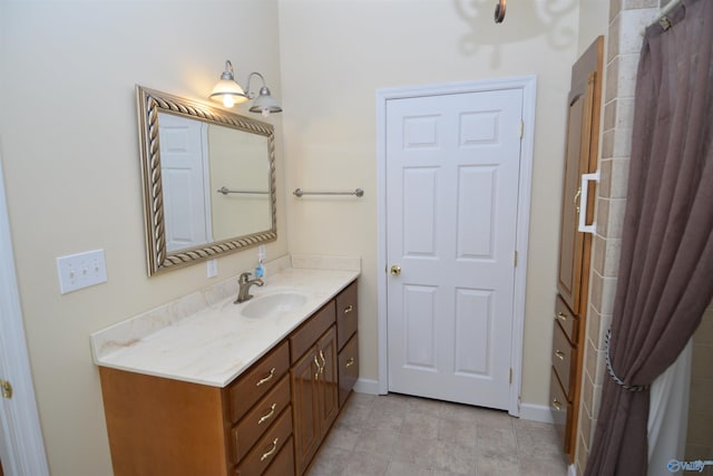 bathroom with vanity