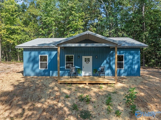 view of front of house featuring a deck