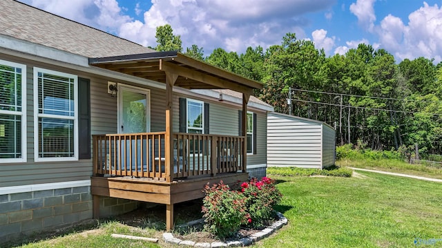 deck with a lawn