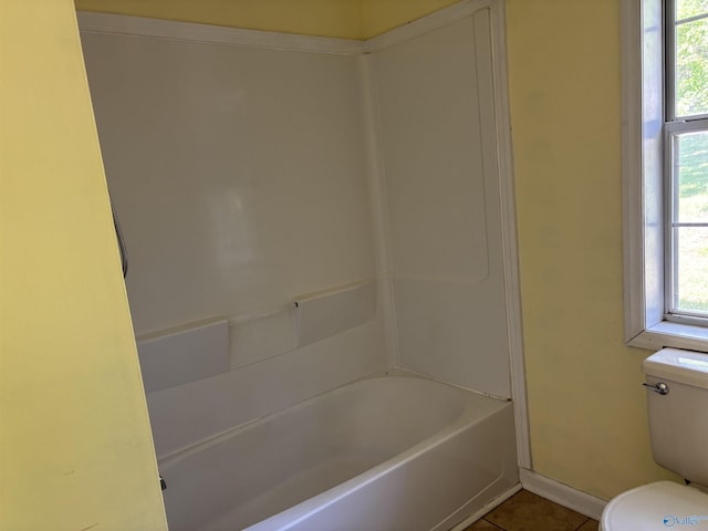 162 Forest Chapel Rd, Hartselle, AL 35640 - full bath featuring tile patterned flooring and  shower combination