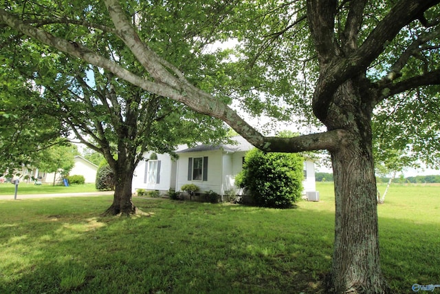 115 Kathleen Dr, Hazel Green, AL 35750 - view of green lawn