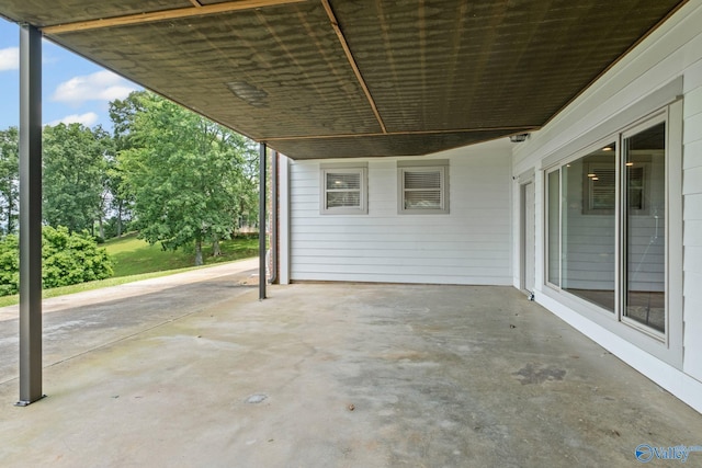 139 Summit Pt, Guntersville, AL 35976 - view of patio with an attached carport